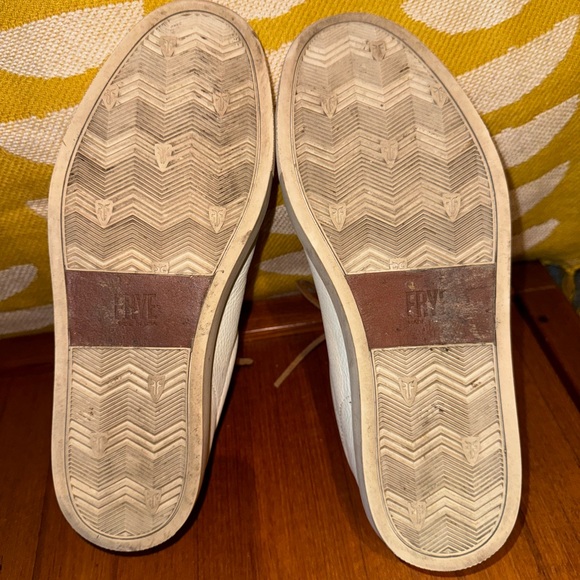 Frye Men's Walker Low White Leather Sneakers - Picture 8 of 10